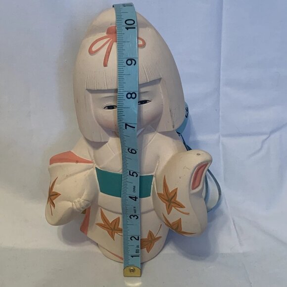 Ceramic Geisha Figure - The Orient Inc - Kawaii - Maple Leaf Design- 10” Tall - Picture 3 of 10
